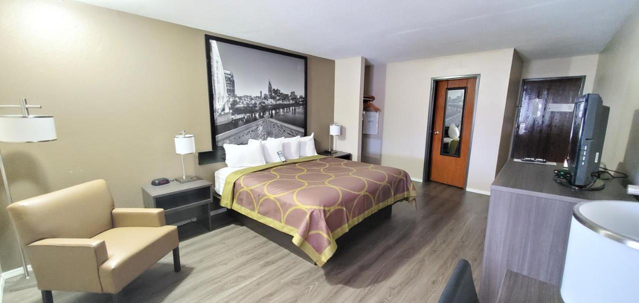 Super 8 By Wyndham Paris Hotel Eksteriør billede