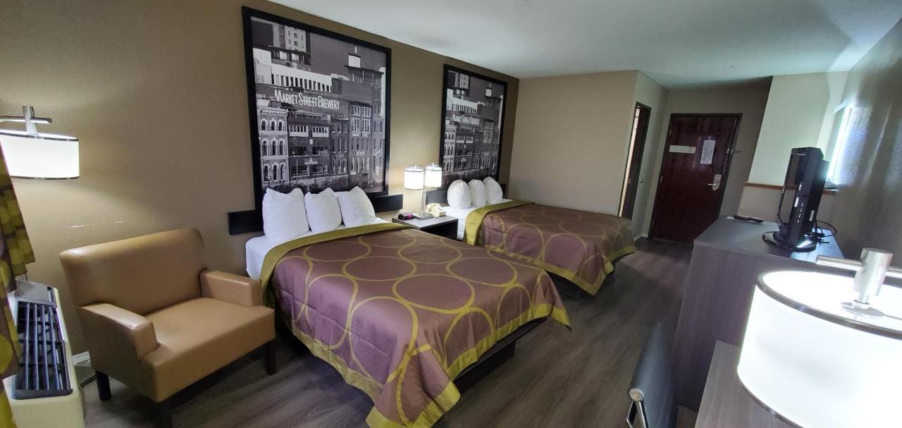 Super 8 By Wyndham Paris Hotel Eksteriør billede