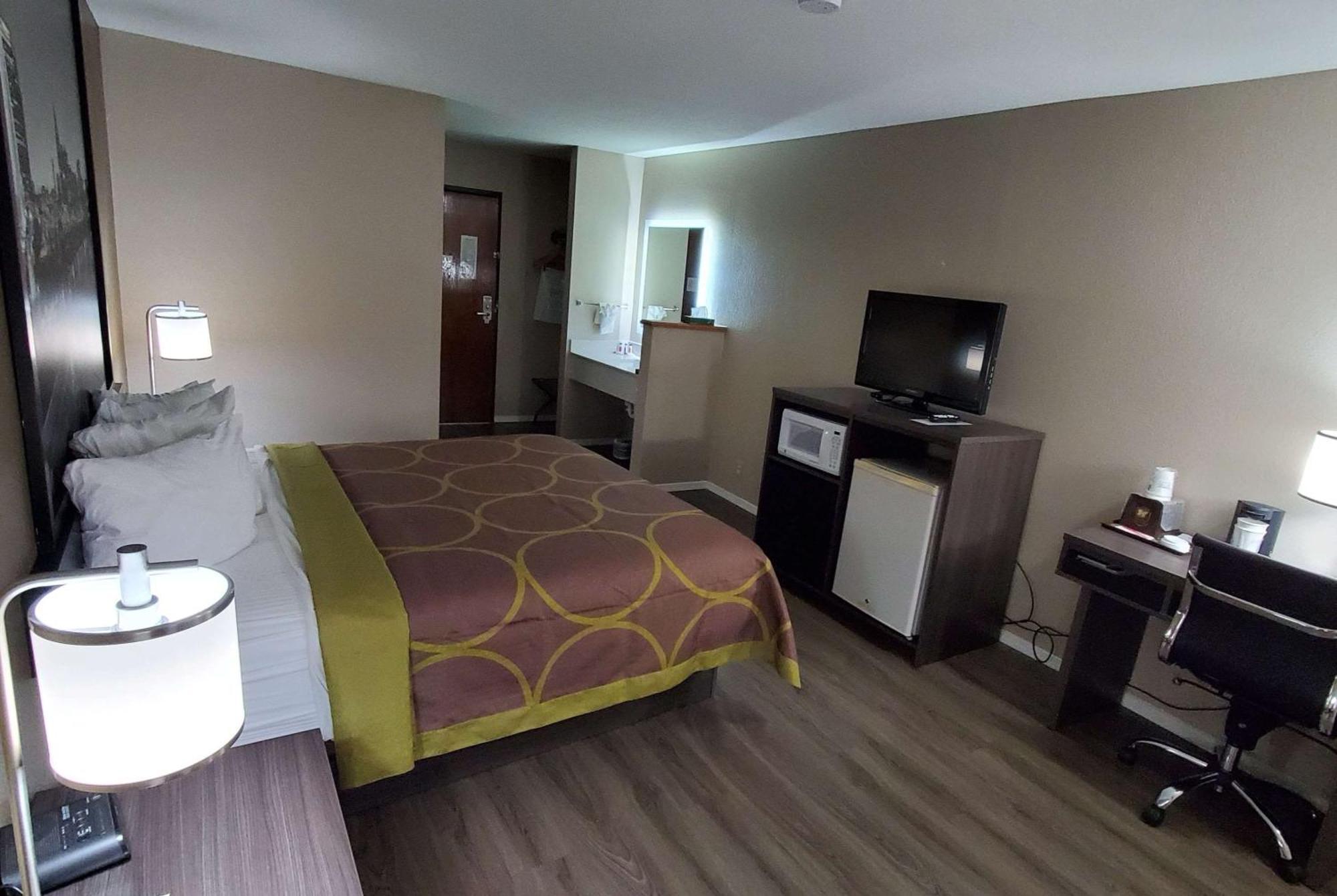 Super 8 By Wyndham Paris Hotel Eksteriør billede