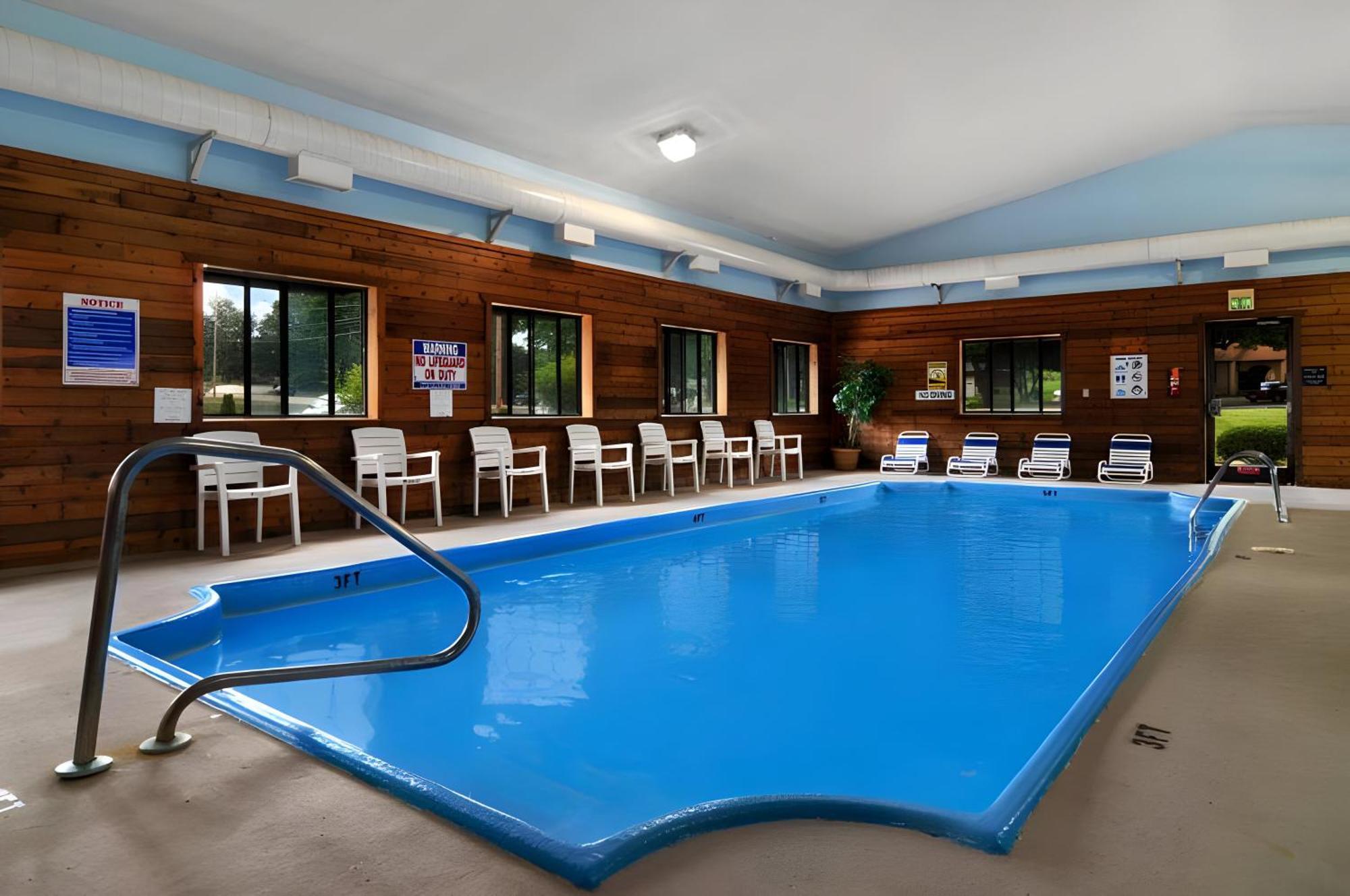 Super 8 By Wyndham Paris Hotel Eksteriør billede